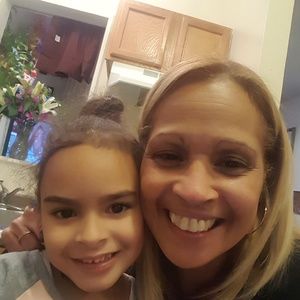 Meet your Posher, Esther